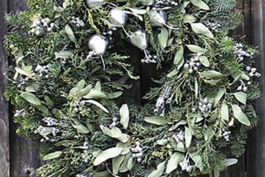 Wreath, Noble&Slvr Pear 18 x2"